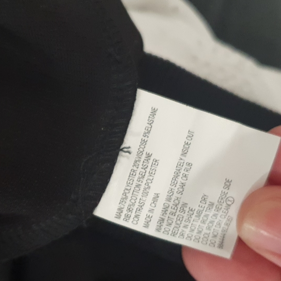 NEW SIZE 14 WAYNE COOPER Beaded Winter Top - Picture 8 of 8